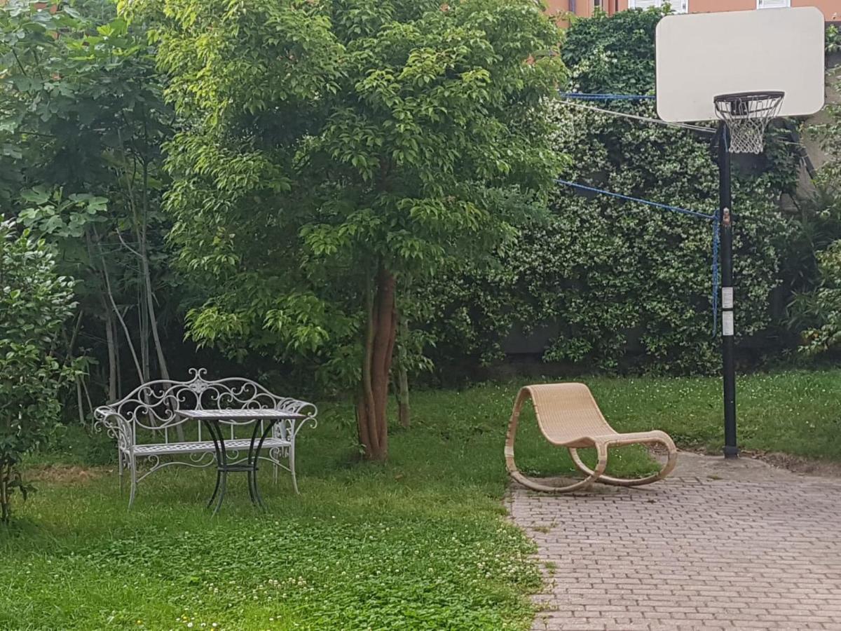 Villa Cardano Maccagno Close To Every Destination Exterior photo