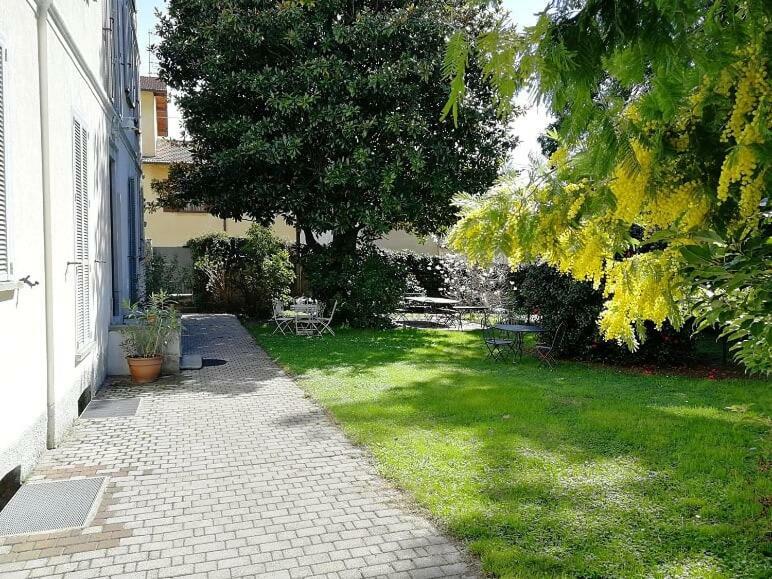 Villa Cardano Maccagno Close To Every Destination Exterior photo